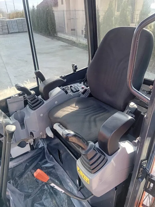 Miniexcavator Kubota U27-4 An 2023