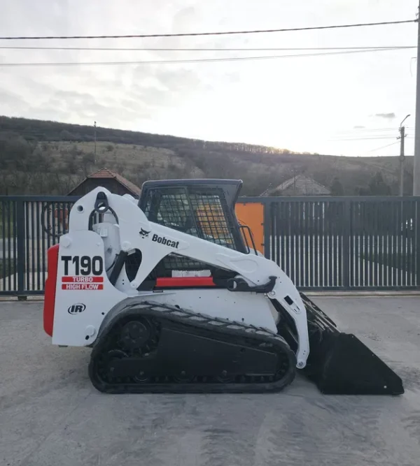 Miniincarcator Bobcat T190