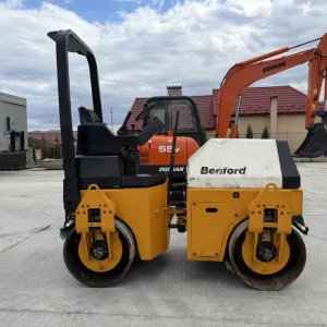 Cilindru compactor 4,5 t Benford