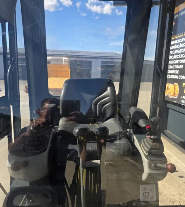 Miniexcavator Wacker Neuson 1402 an 2001 – 2000 kg