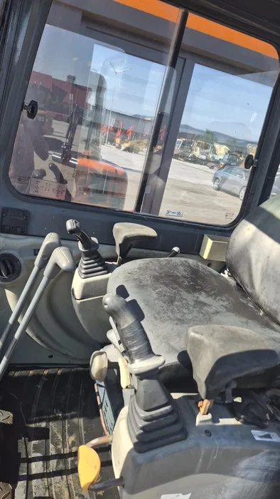 Miniexcavator Doosan 3 tone an 2006 – pregătit de lucru