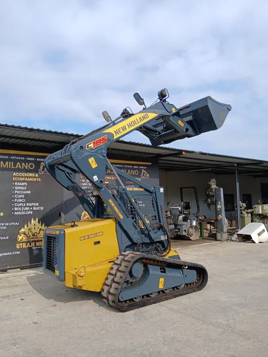 Încărcător pe șenile New Holland – 5100 kg, pregătit de lucru