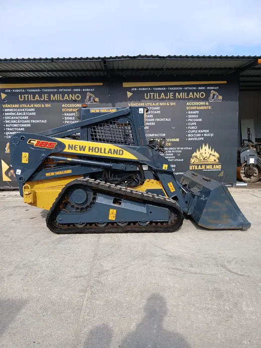 Încărcător pe șenile New Holland – 5100 kg, pregătit de lucru