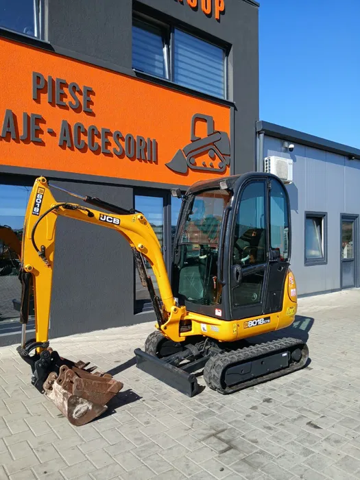 image - 2026-09-09T172926.898 Miniexcavator JCB 8018 an 2011 – 2 tone, 3 cupe, șenile noi