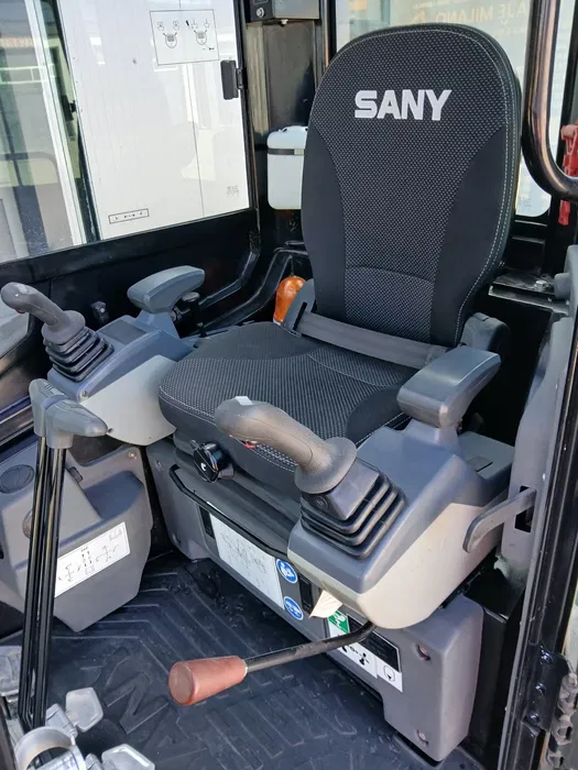 Miniexcavator SANY SY26U