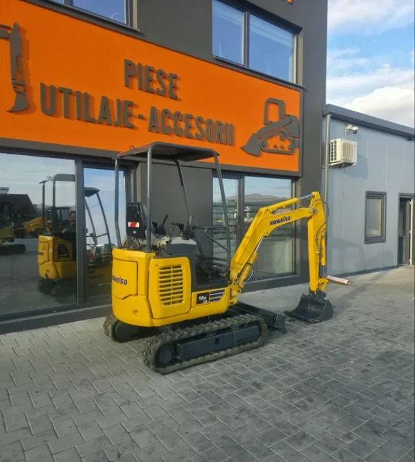 image (2) Miniexcavator KOMATSU PC16RH – 2 cupe