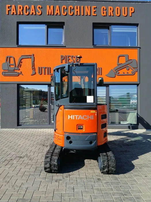 image (3) Miniexcavator Hitachi ZX26U – 2019 – 2770 kg – 3 cupe + cuplă rapidă