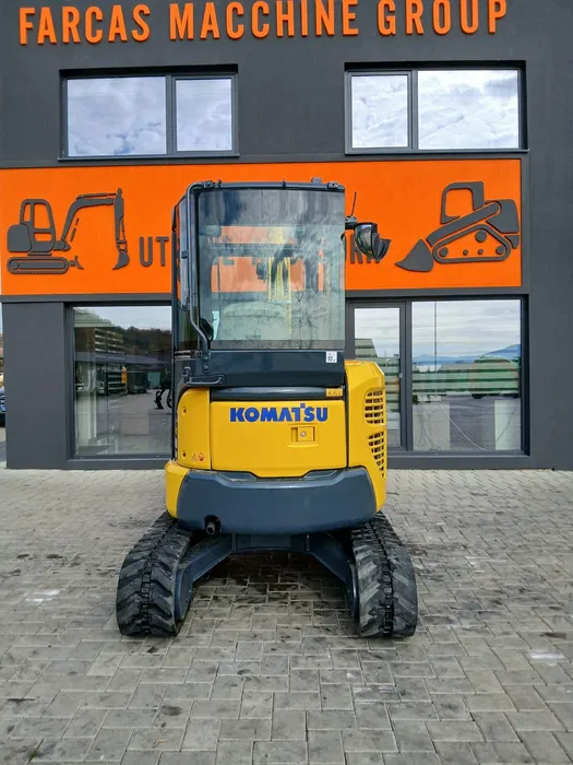 Miniexcavator Komatsu PC30MR