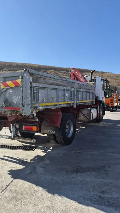 image (4) Iveco Eurotech 190E