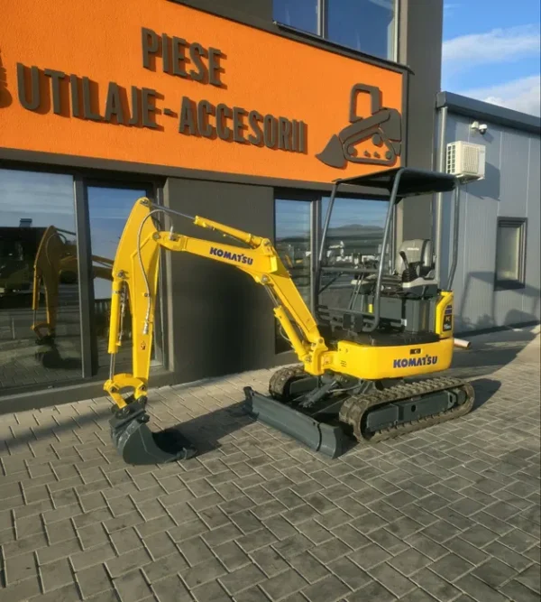 image (5) Miniexcavator KOMATSU PC16RH – 2 cupe
