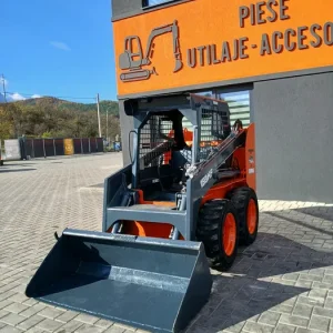 Miniîncărcător Thomas 153
