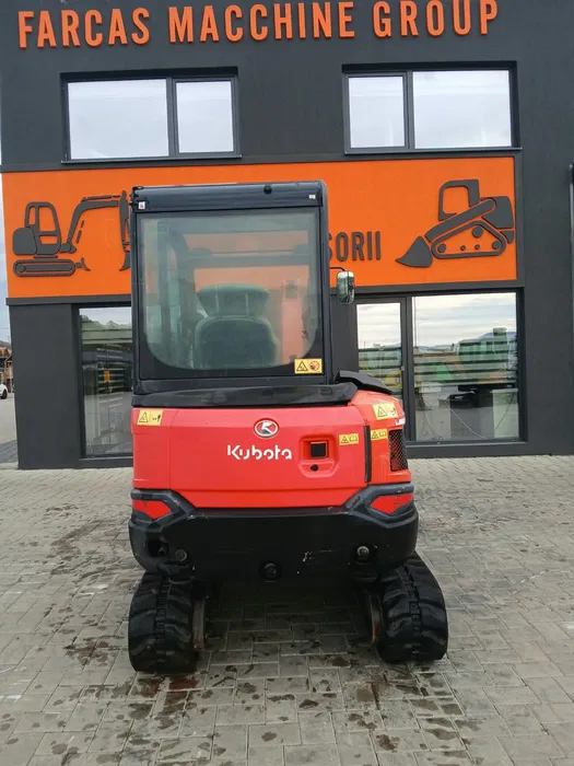 image (9) Kubota KX30-4 – Miniexcavator 3 tone – 2 cupe